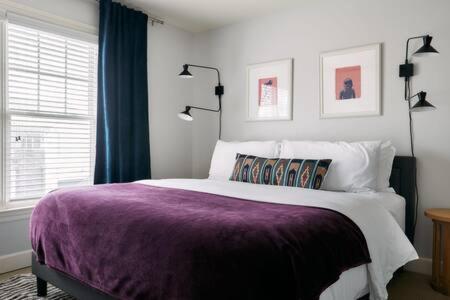 The Commodore - Stunning Vandy Home, Walk To It All Нэшвилл Экстерьер фото