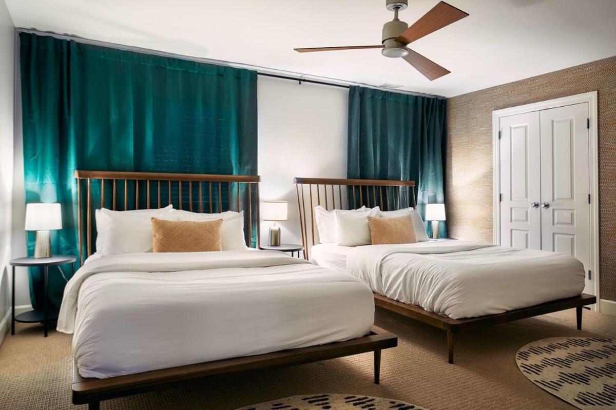 The Commodore - Stunning Vandy Home, Walk To It All Нэшвилл Экстерьер фото